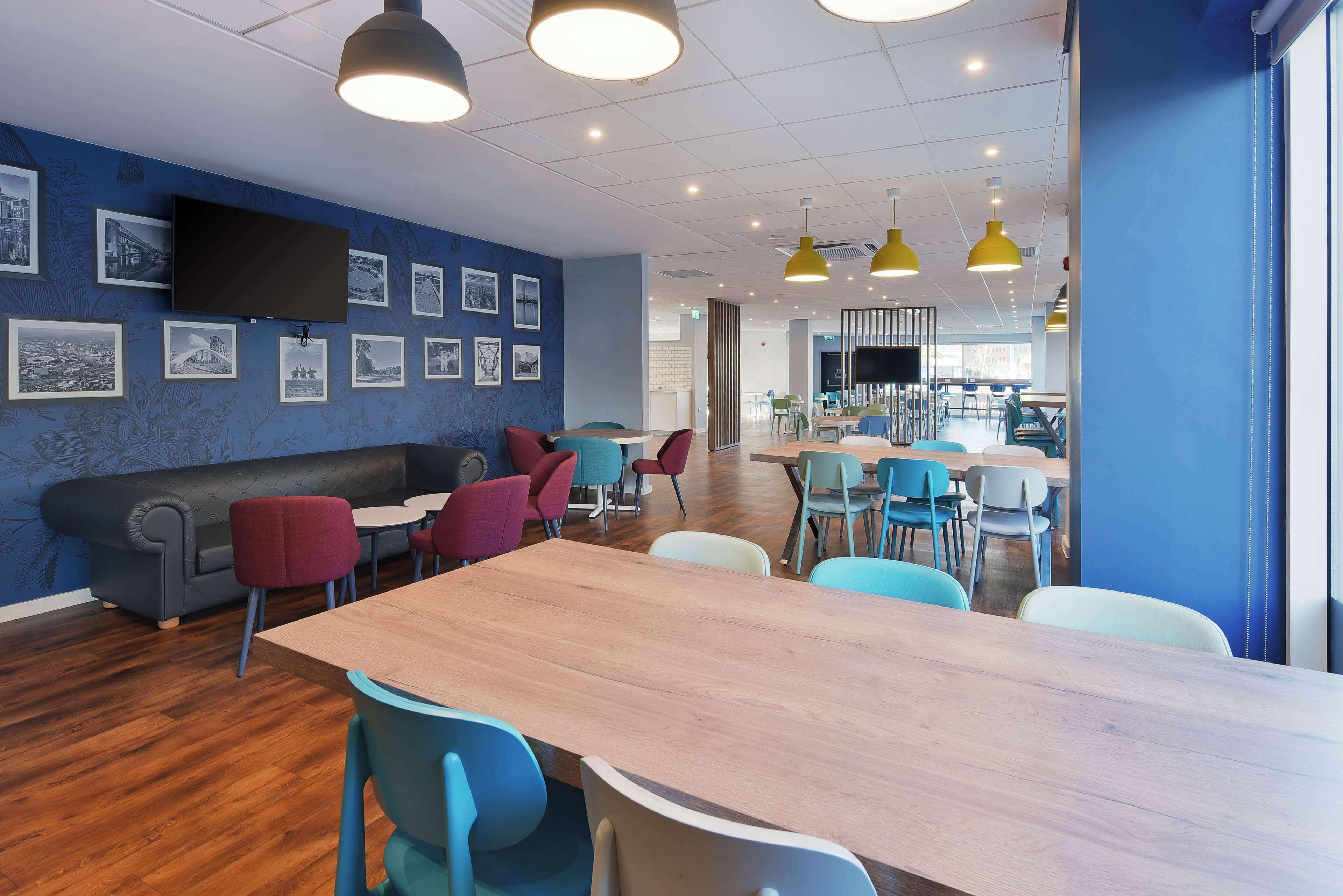 Travelodge Manchester Salford Quays Hotel, Manchester
